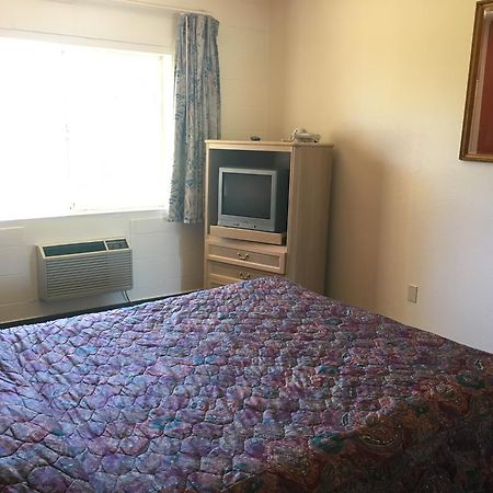 Budget Inn Motel Woodburn Eksteriør bilde