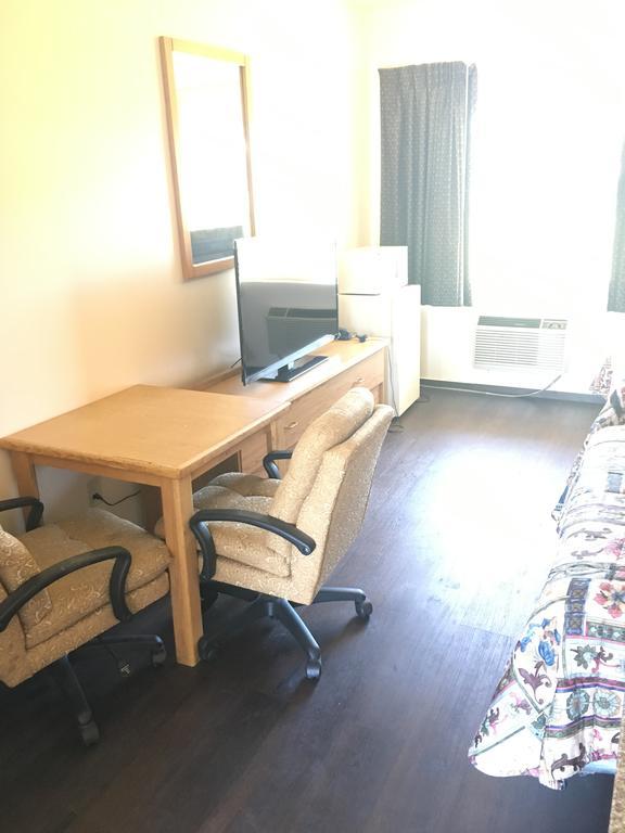 Budget Inn Motel Woodburn Eksteriør bilde