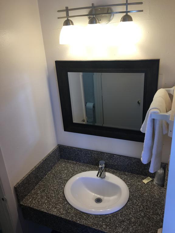 Budget Inn Motel Woodburn Eksteriør bilde