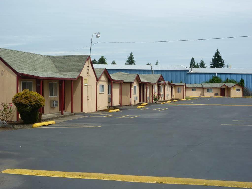 Budget Inn Motel Woodburn Eksteriør bilde