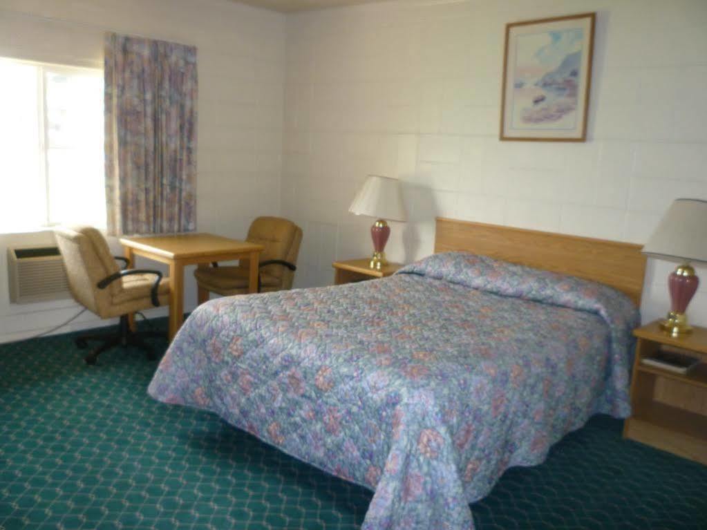 Budget Inn Motel Woodburn Eksteriør bilde