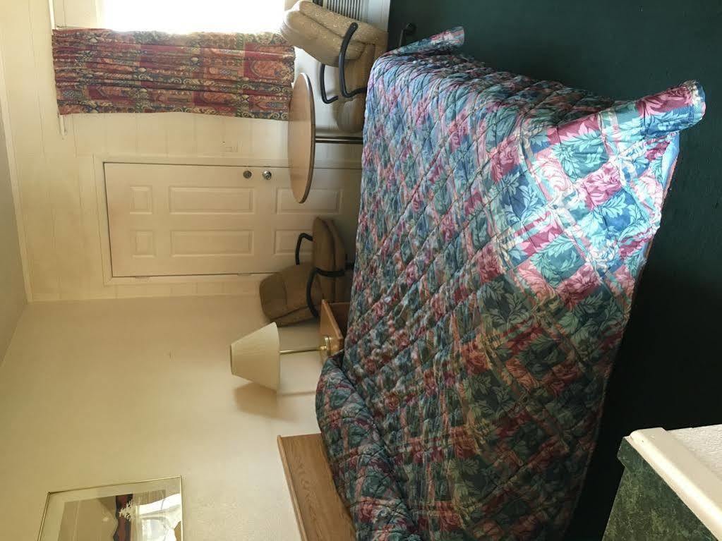 Budget Inn Motel Woodburn Eksteriør bilde